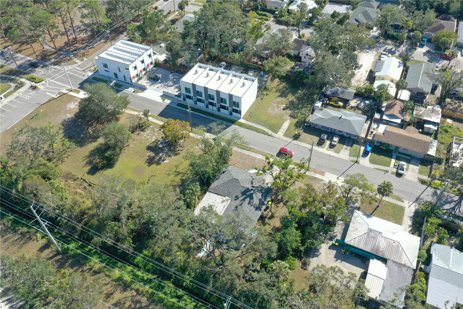1744 10th, Sarasota, FL 34236