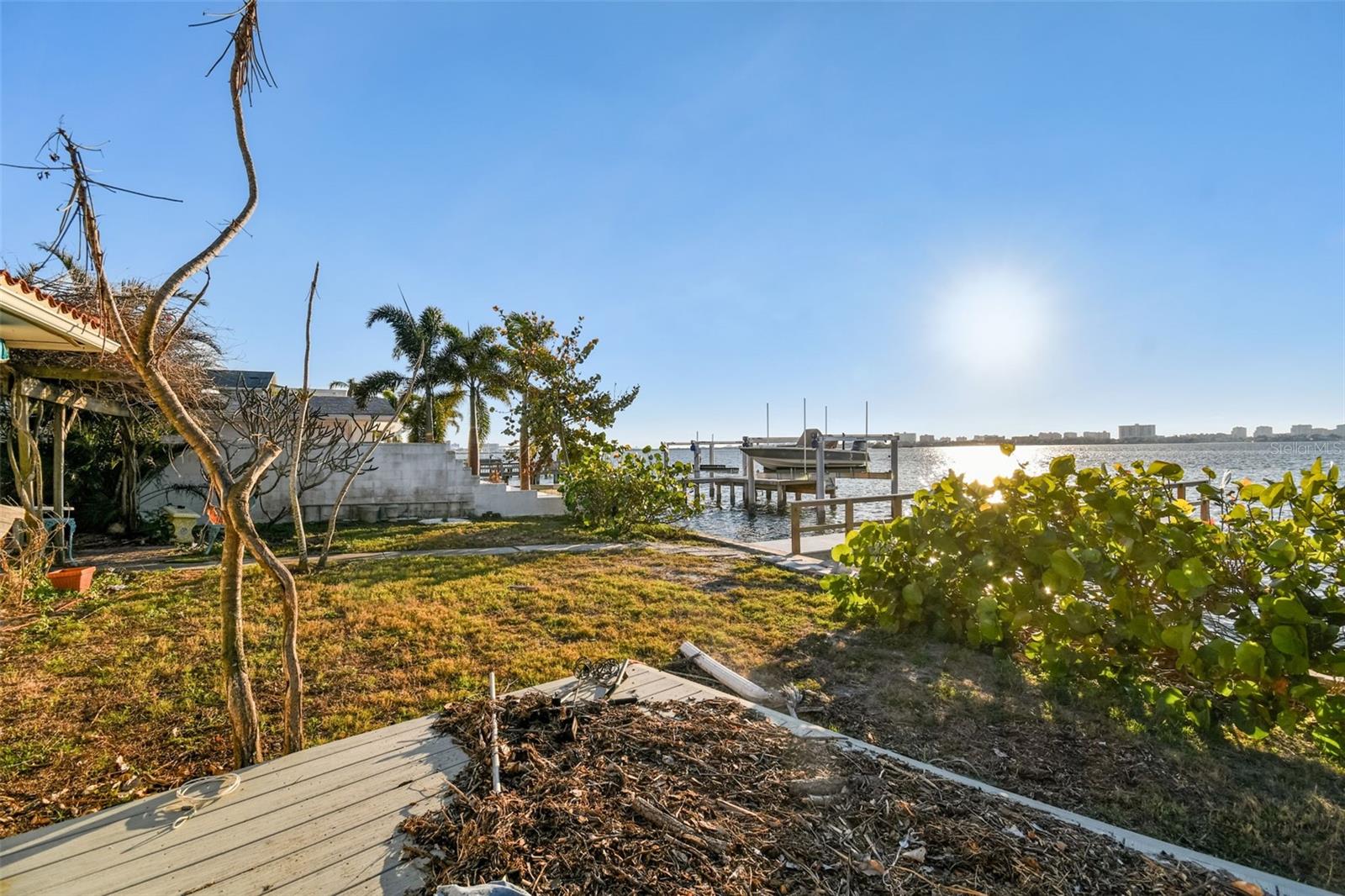 1836 Venetian Point, Clearwater, FL 33755