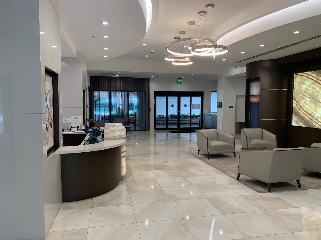 20225 34th Unit 817, Miami, FL 33180