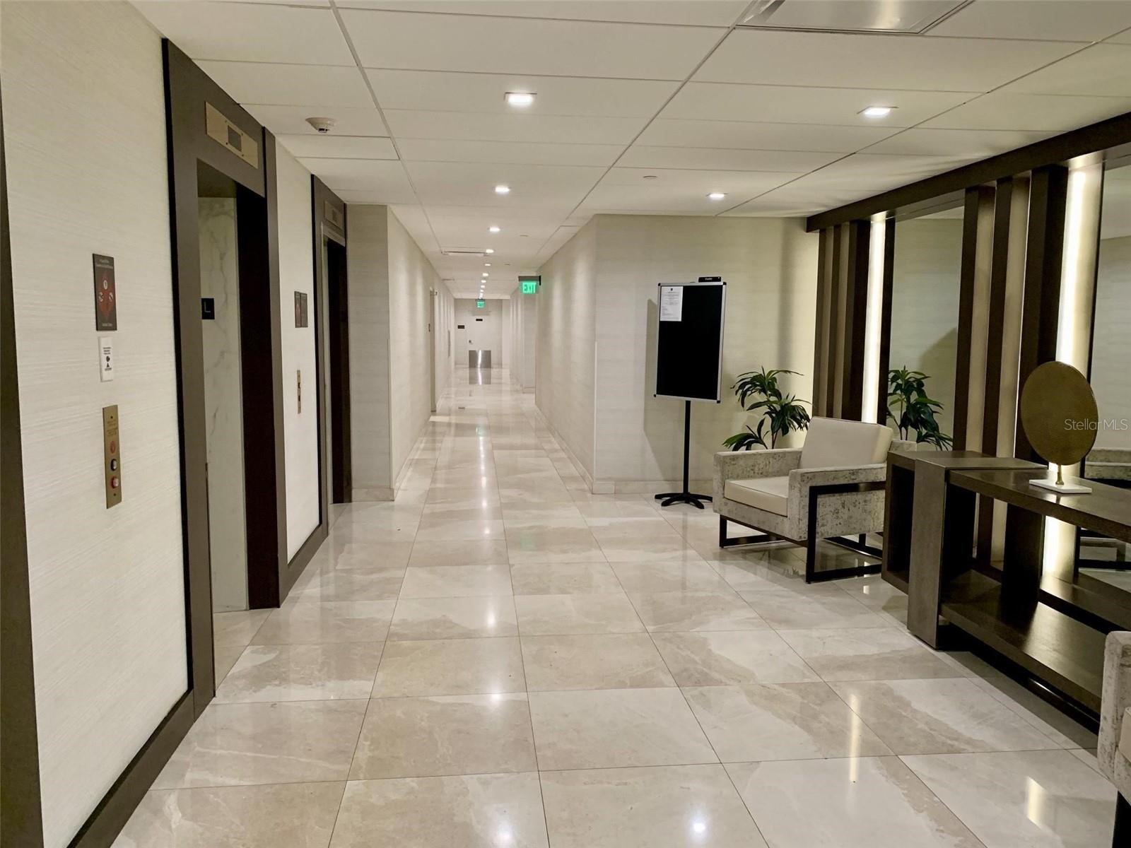 20225 34th Unit 817, Miami, FL 33180