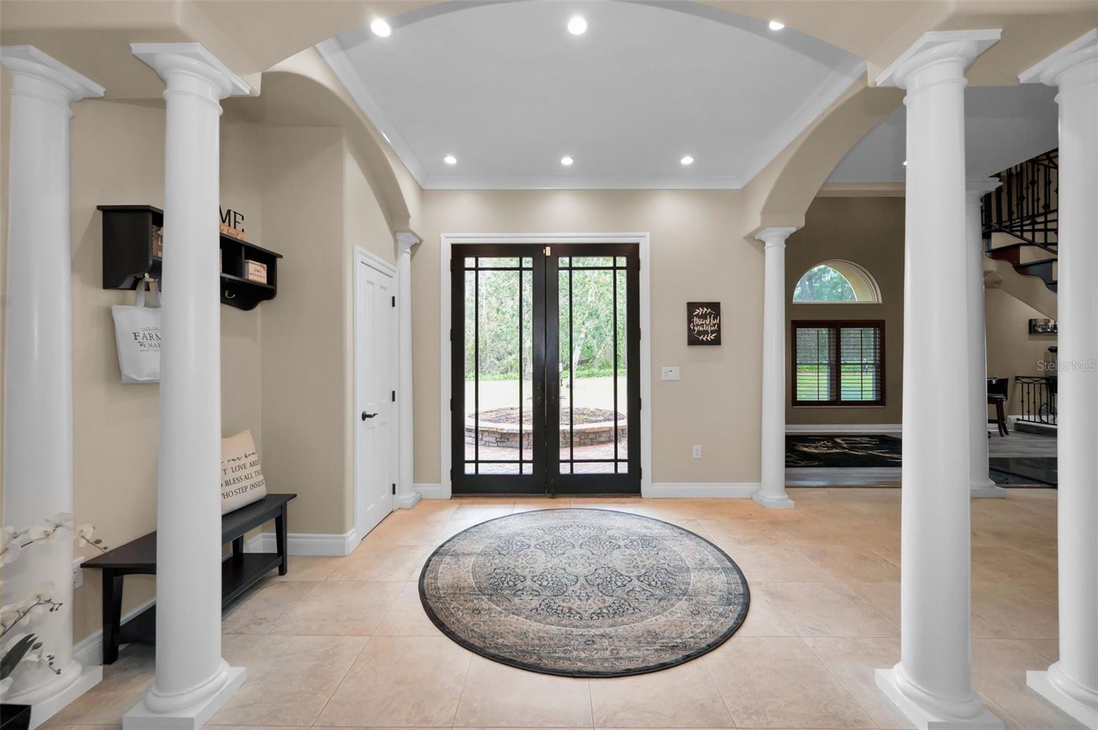 249 Dogwood, Tarpon Springs, FL 34688