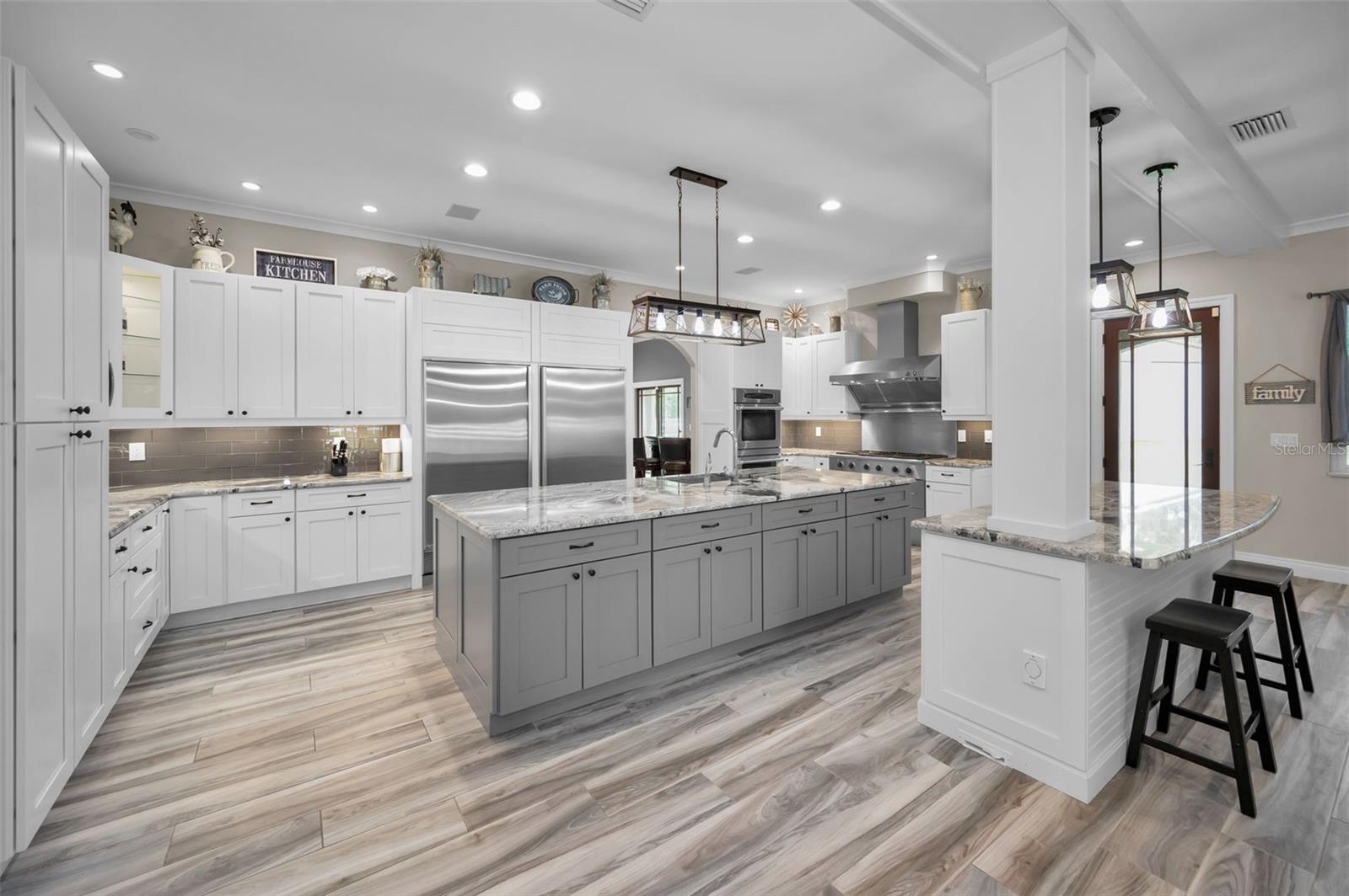 249 Dogwood, Tarpon Springs, FL 34688