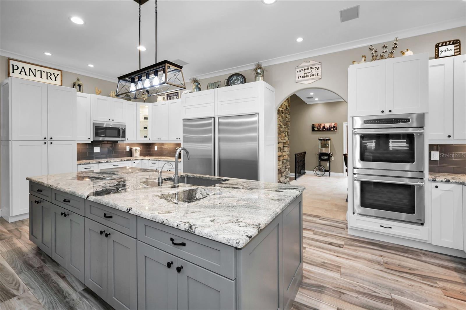 249 Dogwood, Tarpon Springs, FL 34688