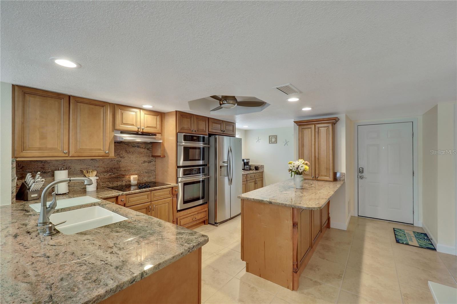 5031 Beach Unit 116, Englewood, FL 34223