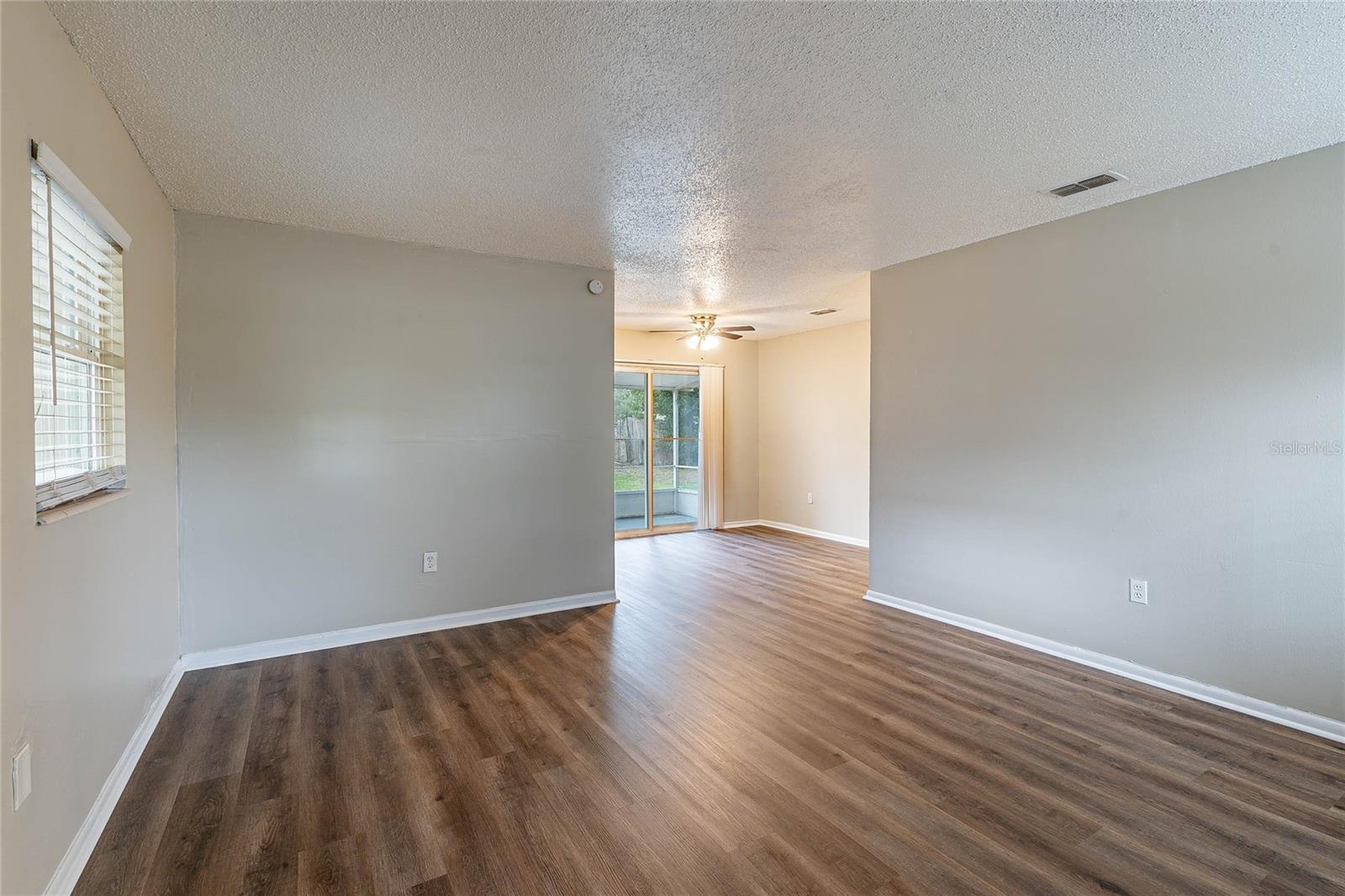 1335 Lescot, Orlando, FL 32811