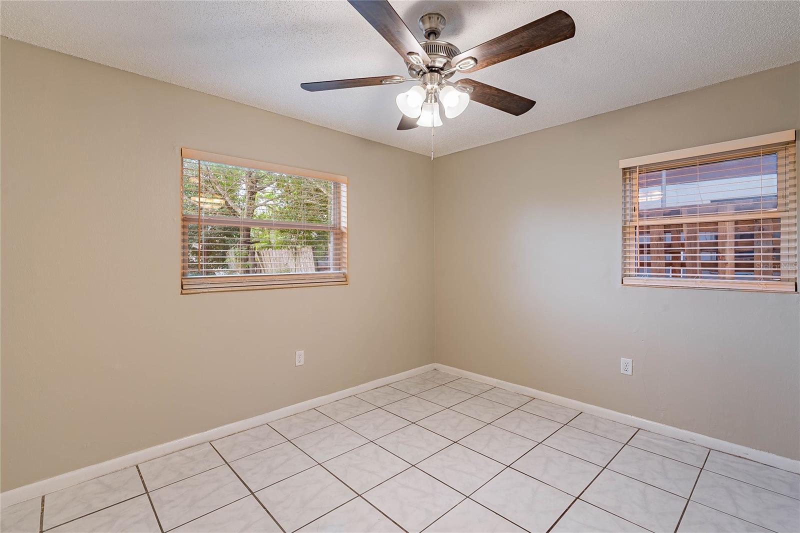 1335 Lescot, Orlando, FL 32811