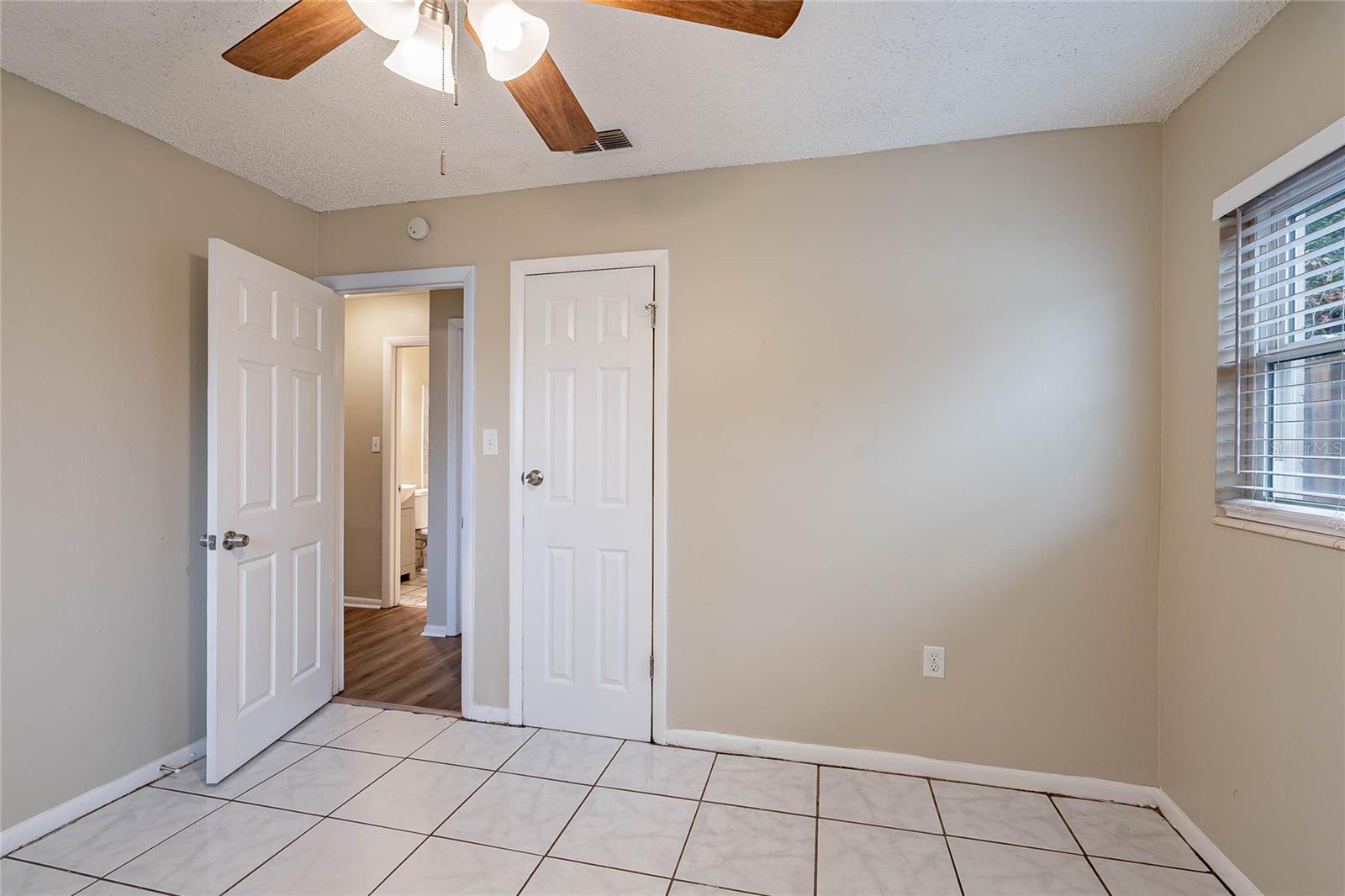 1335 Lescot, Orlando, FL 32811