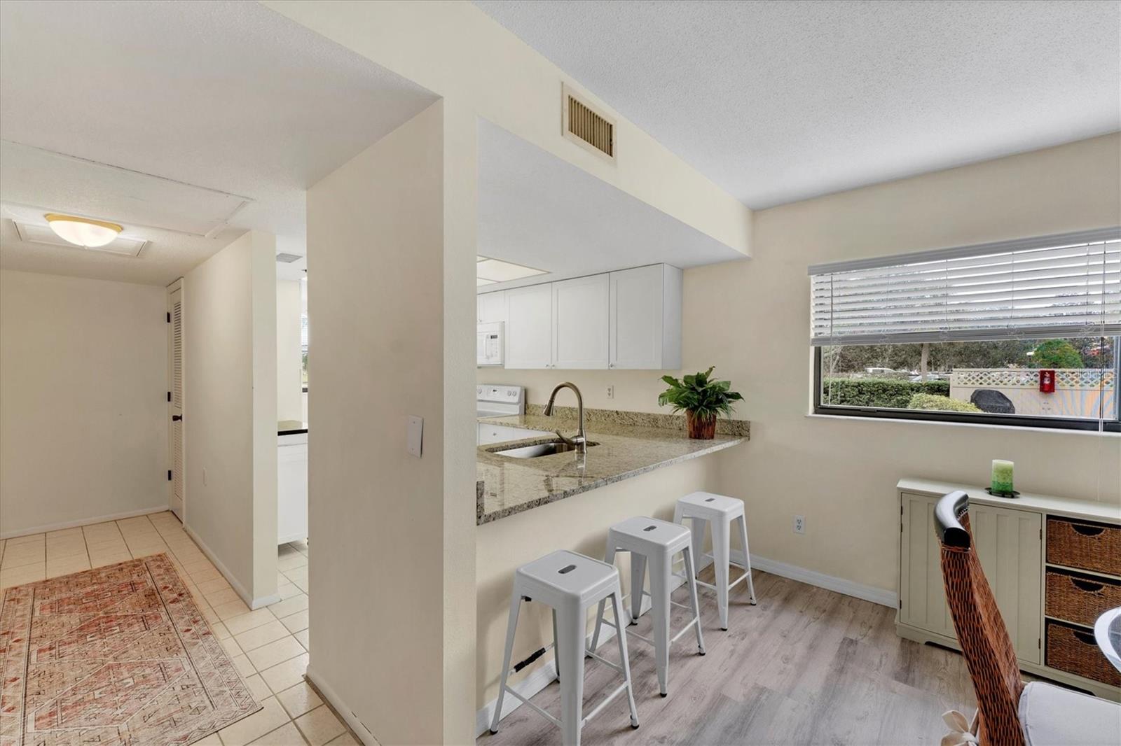 104 Capri Isles Unit 112, Venice, FL 34292