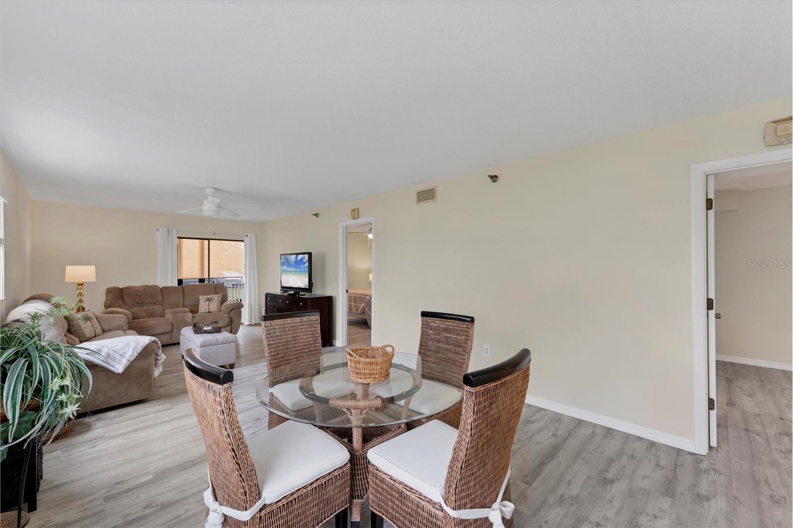 104 Capri Isles Unit 112, Venice, FL 34292