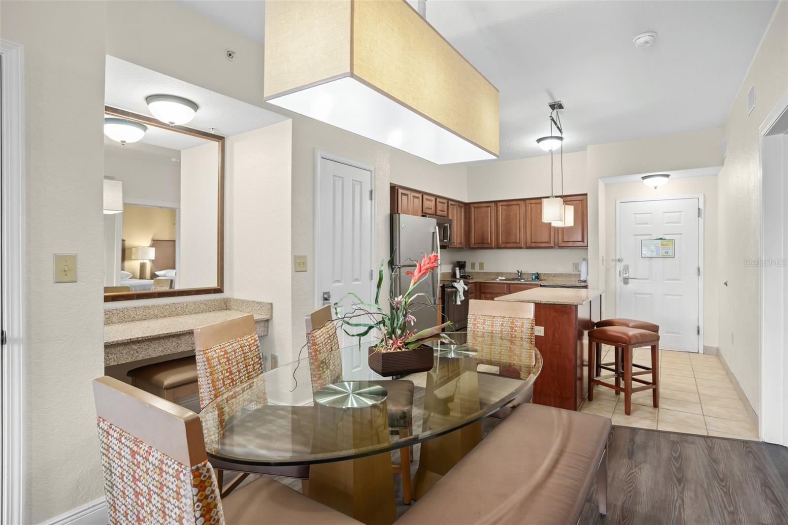 12538 Floridays Resort Unit 411, Orlando, FL 32821