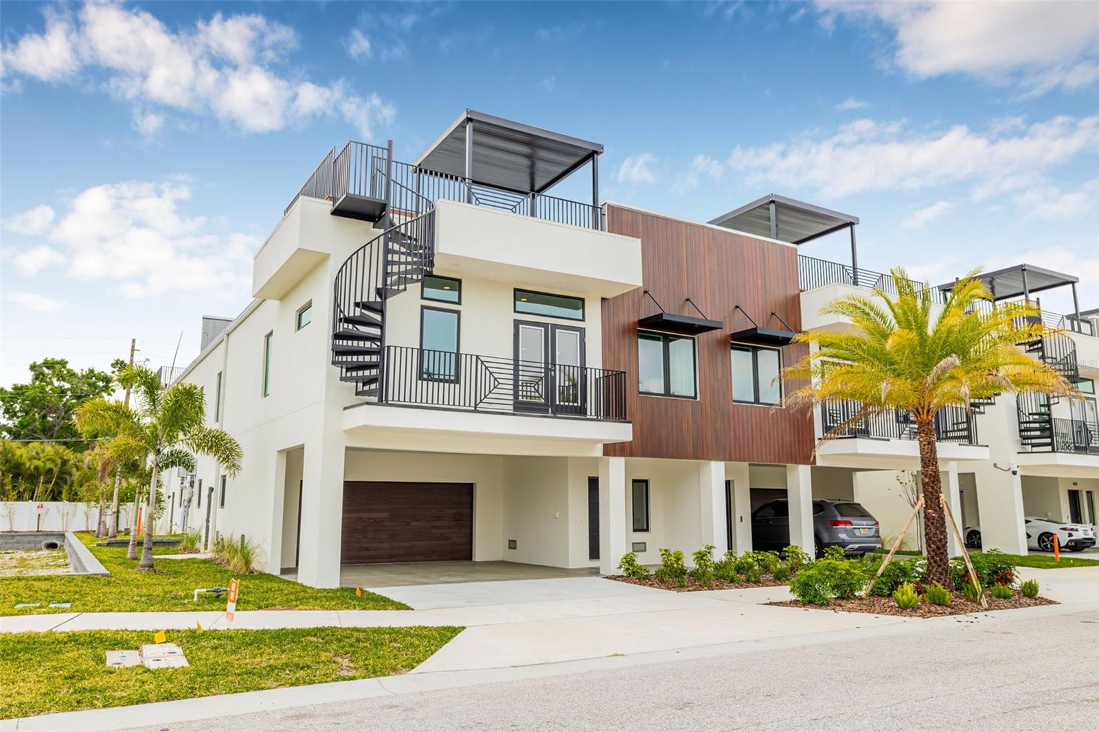 8631 5th Street North, St Petersburg, FL 33702