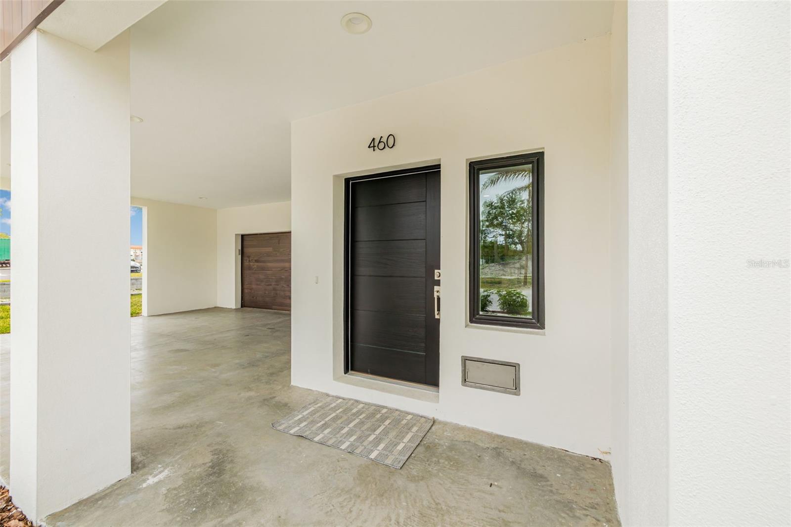 8631 5th Street North, St Petersburg, FL 33702
