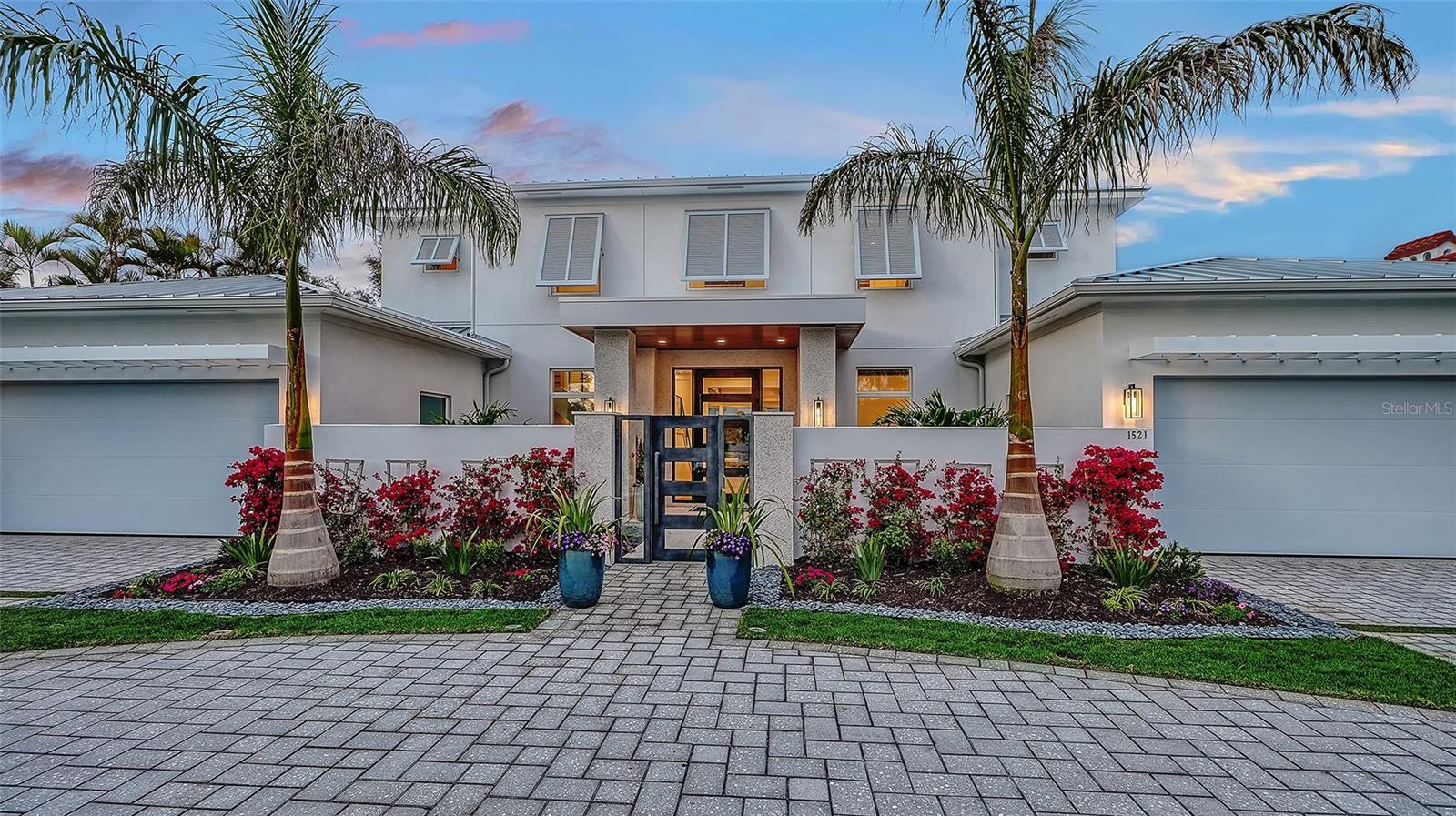 1521 Lake Shore, Sarasota, FL 34231