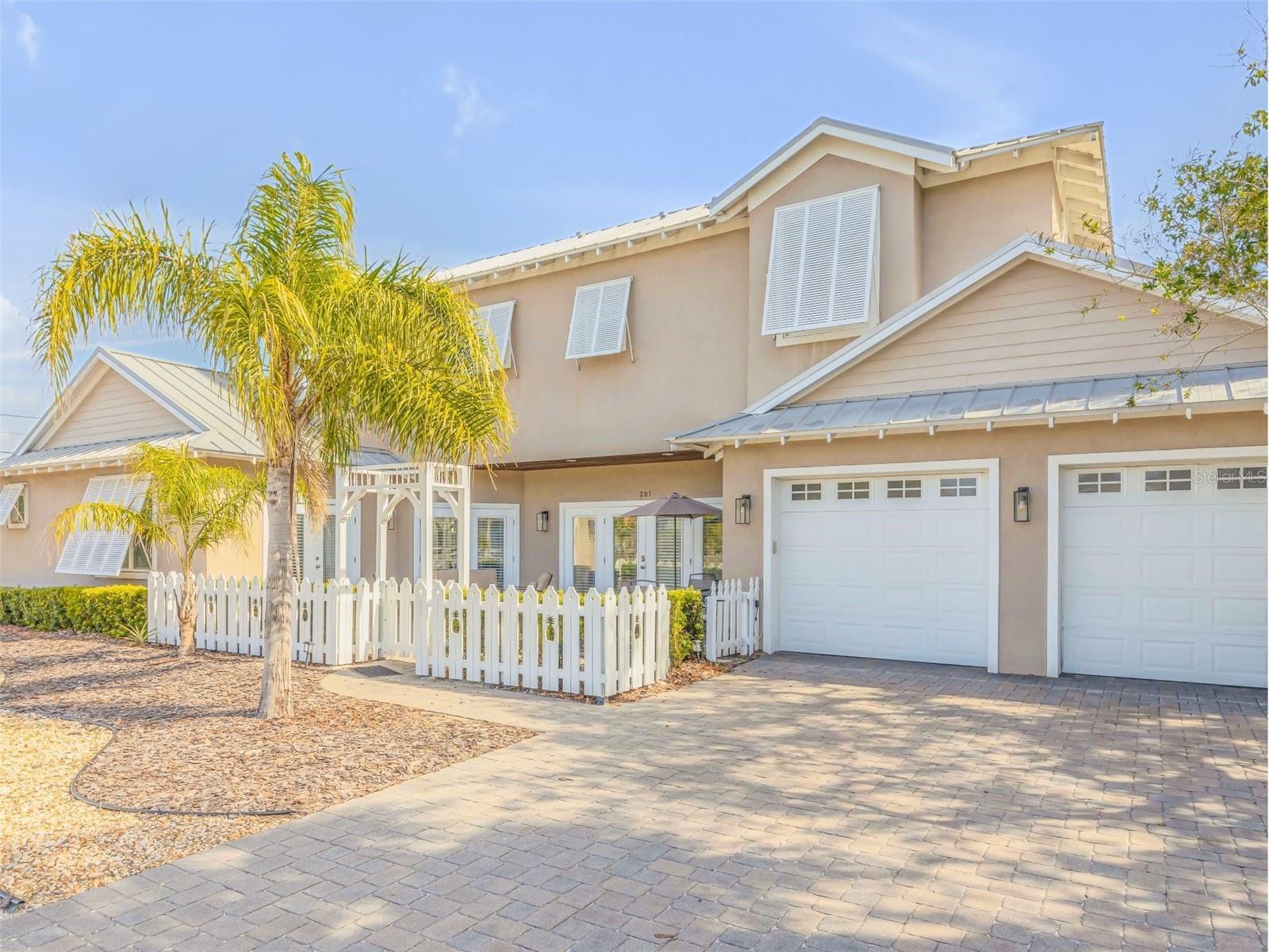 201 Cooper, New Smyrna Beach, FL 32169