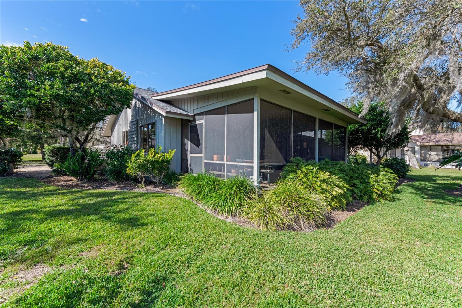507 Boxwood, New Smyrna Beach, FL 32168