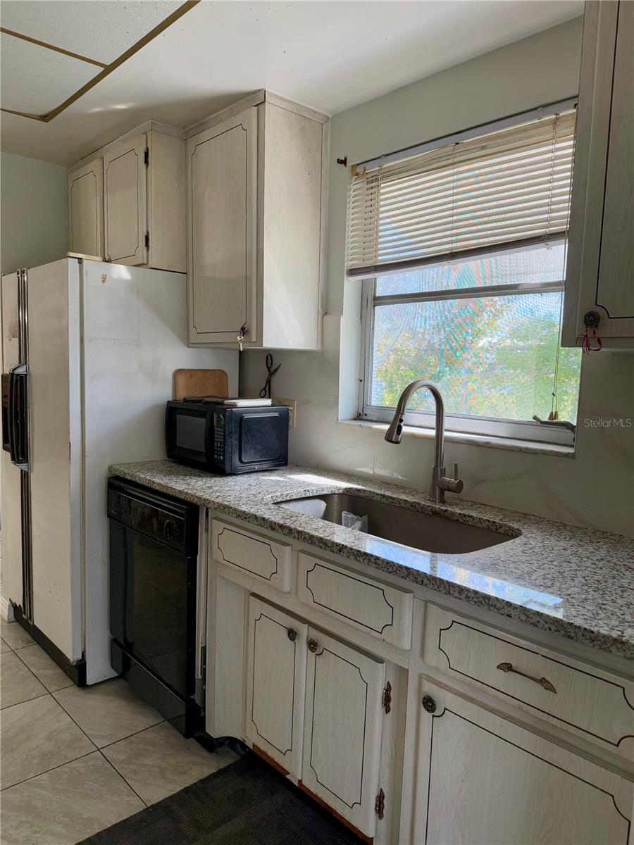 5895 18th Unit 9, St Petersburg, FL 33714
