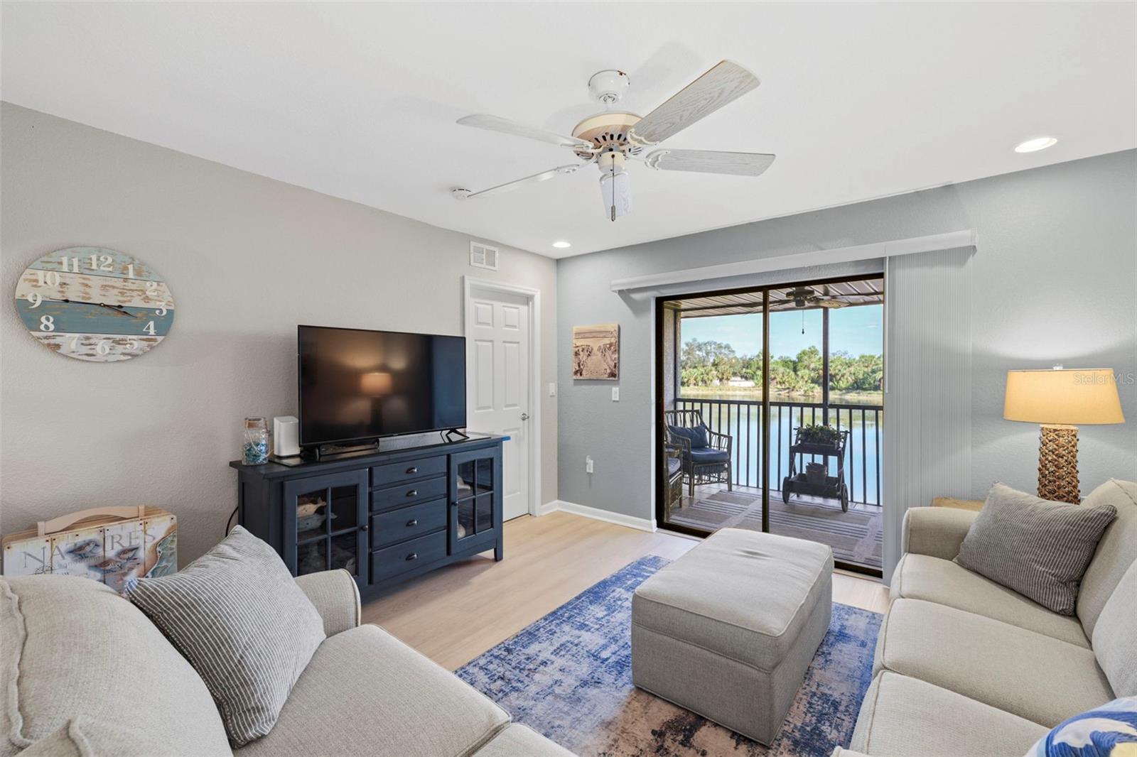 4072 Oakview Unit C8, Punta Gorda, FL 33980