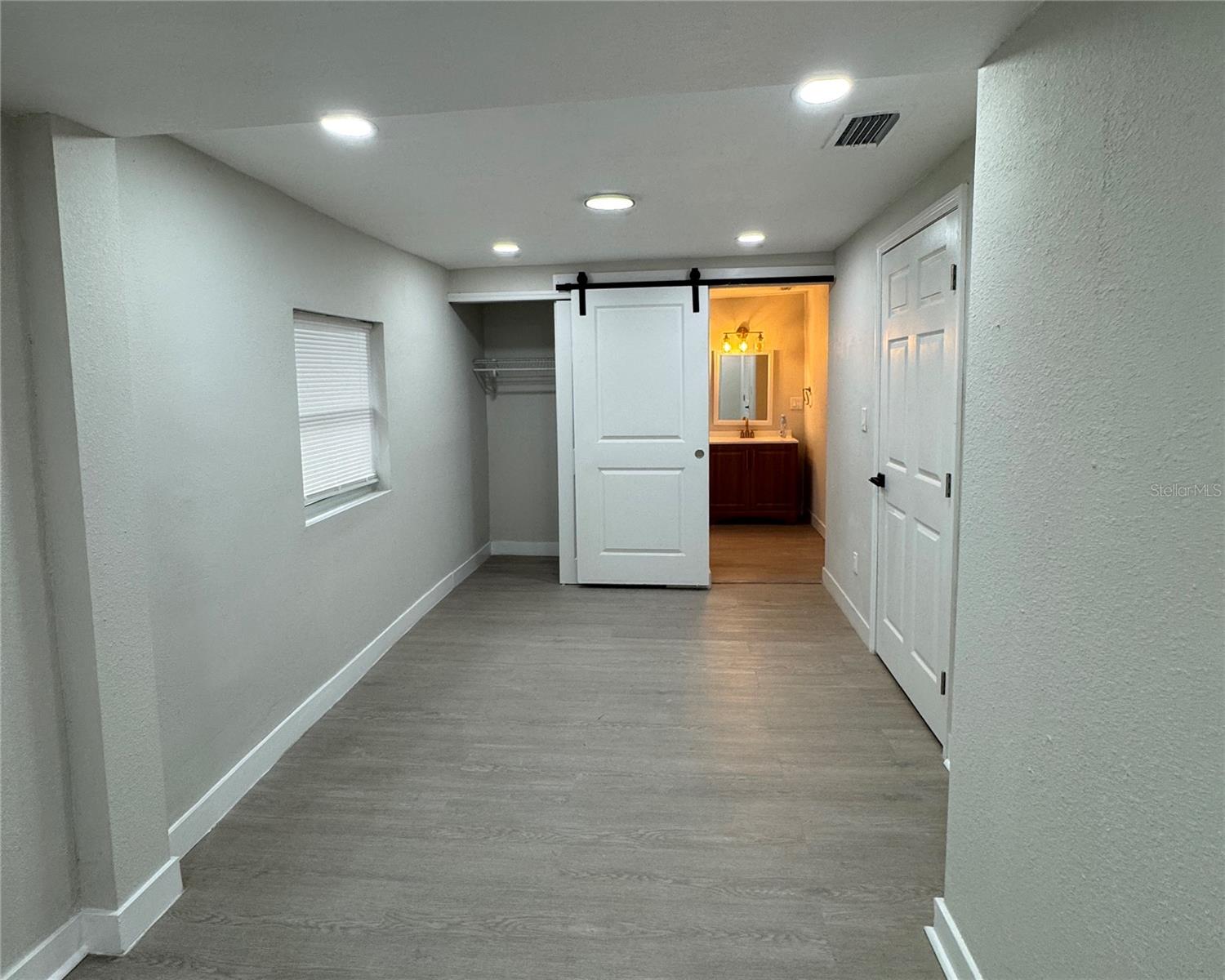 8014 Alaska, Tampa, FL 33604