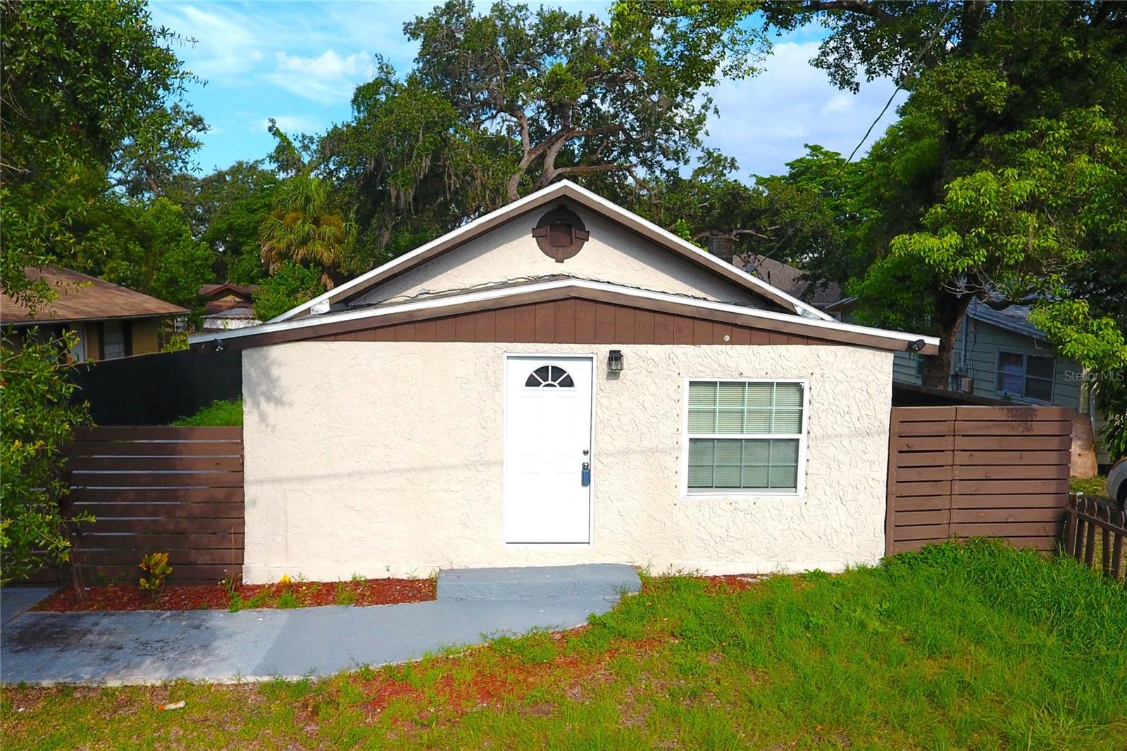 8014 Alaska, Tampa, FL 33604