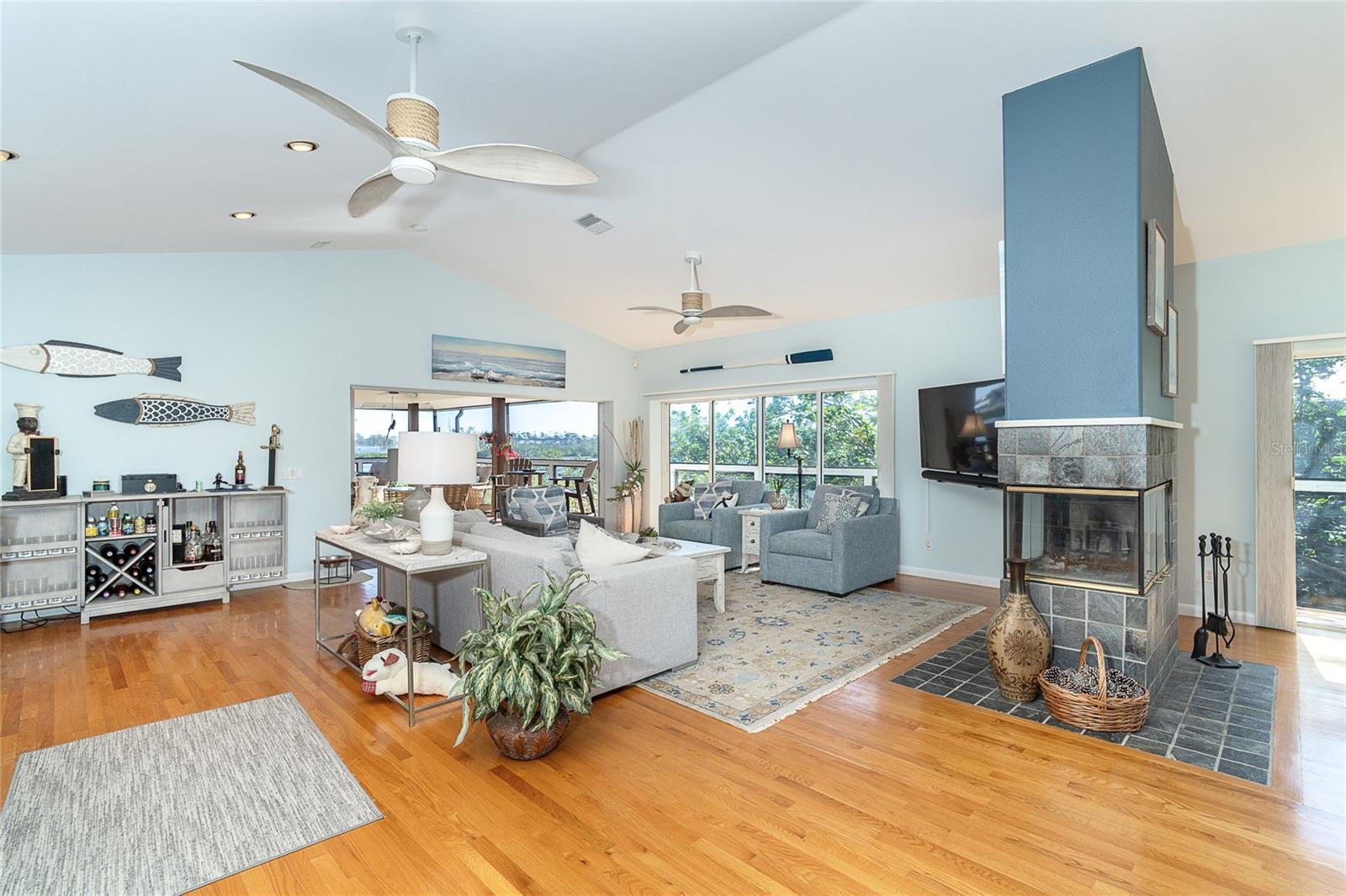 5 Pointe, Placida, FL 33946