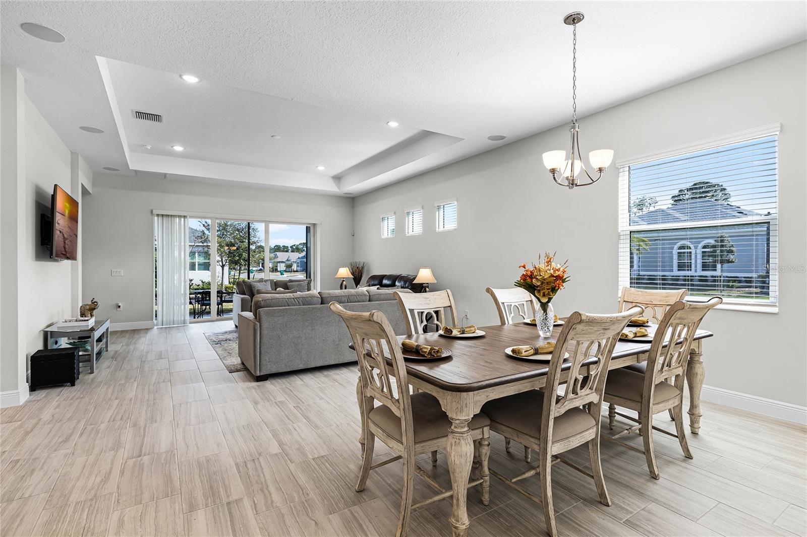 8456 Norwich, Mount Dora, FL 32757