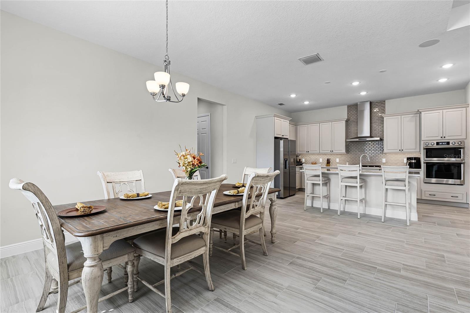 8456 Norwich, Mount Dora, FL 32757