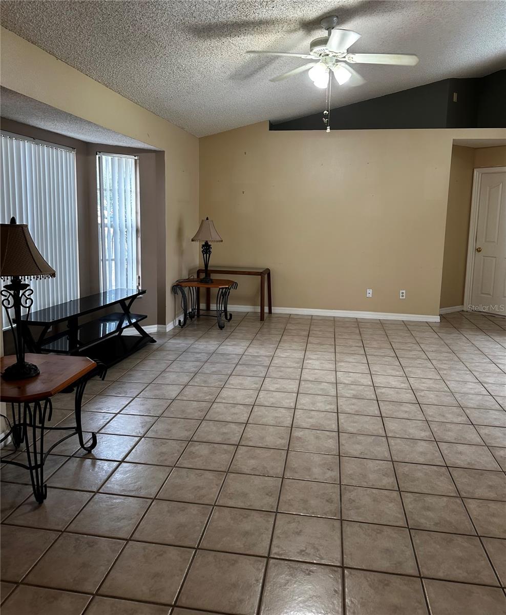 121 Loma Bonita, Davenport, FL 33837
