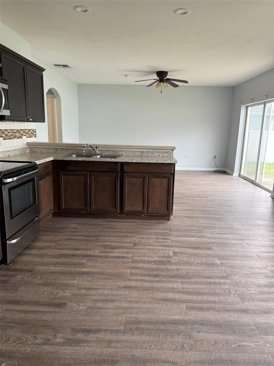 1117 Cambourne, Kissimmee, FL 34758