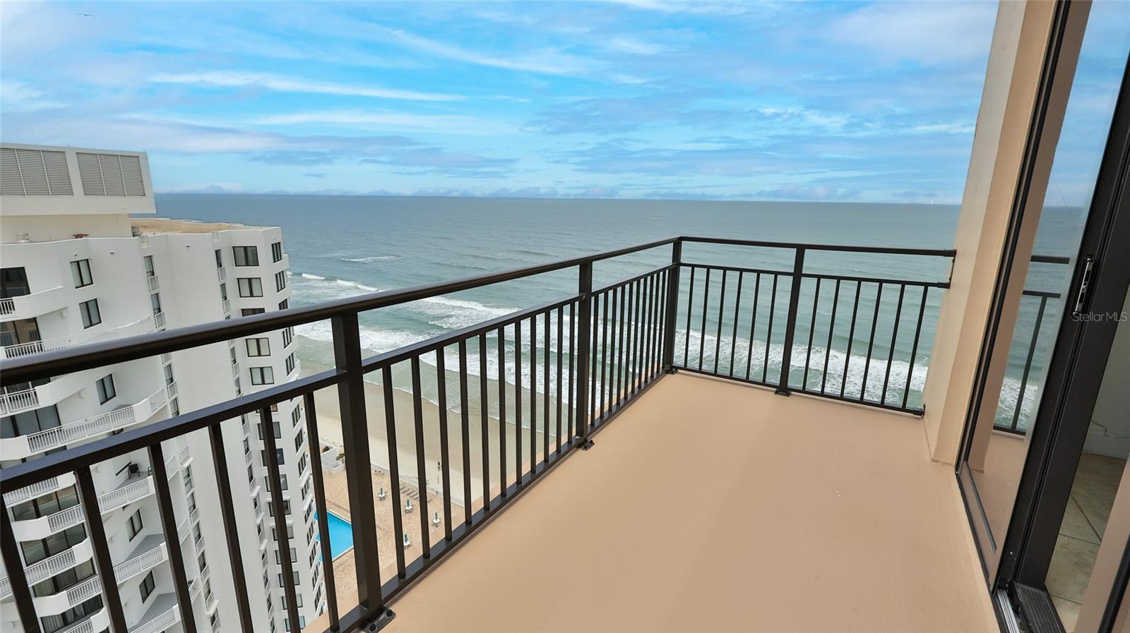 3051 Atlantic Unit 2206, Daytona Beach, FL 32118