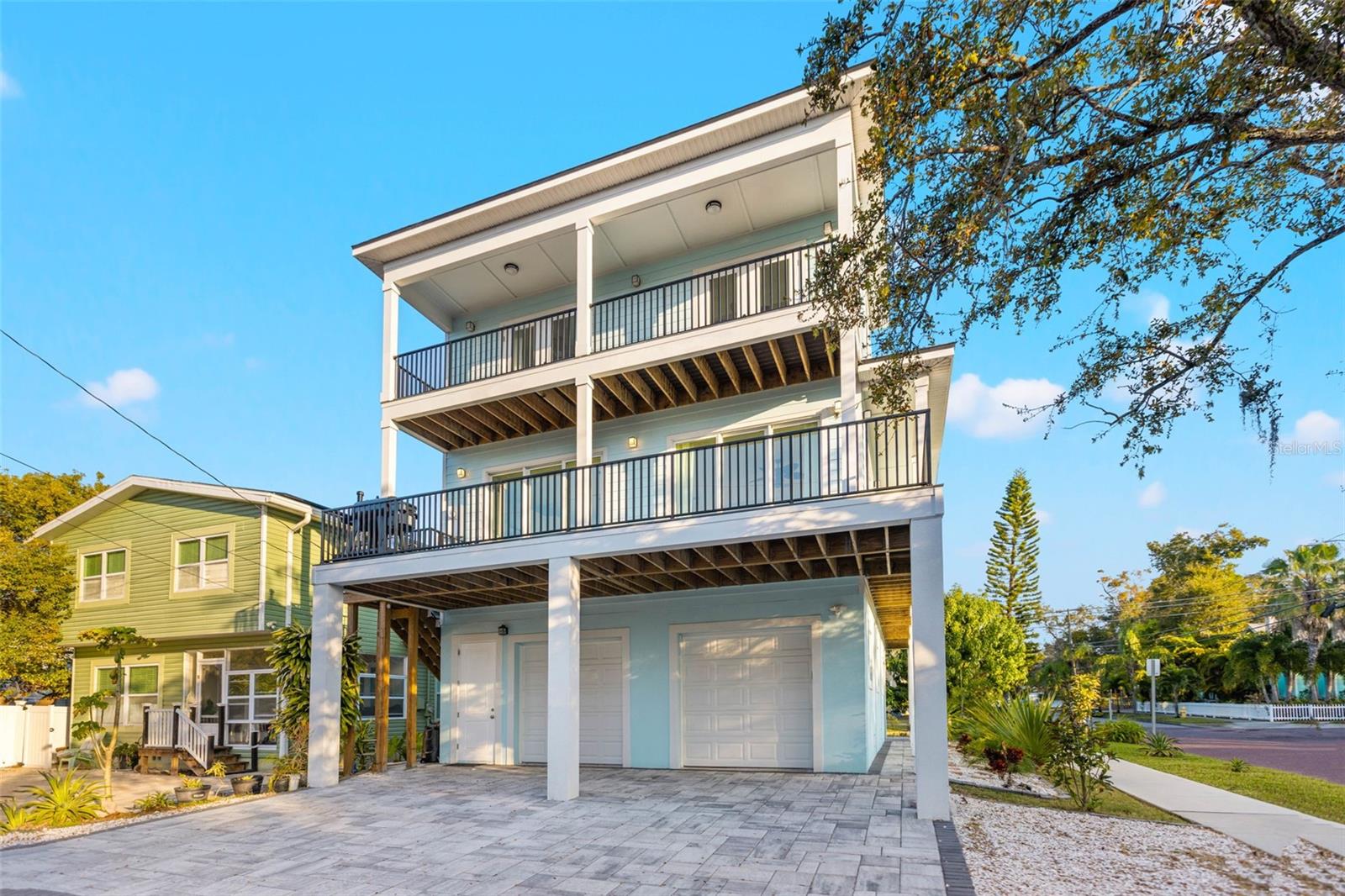 5402 31st, Gulfport, FL 33707