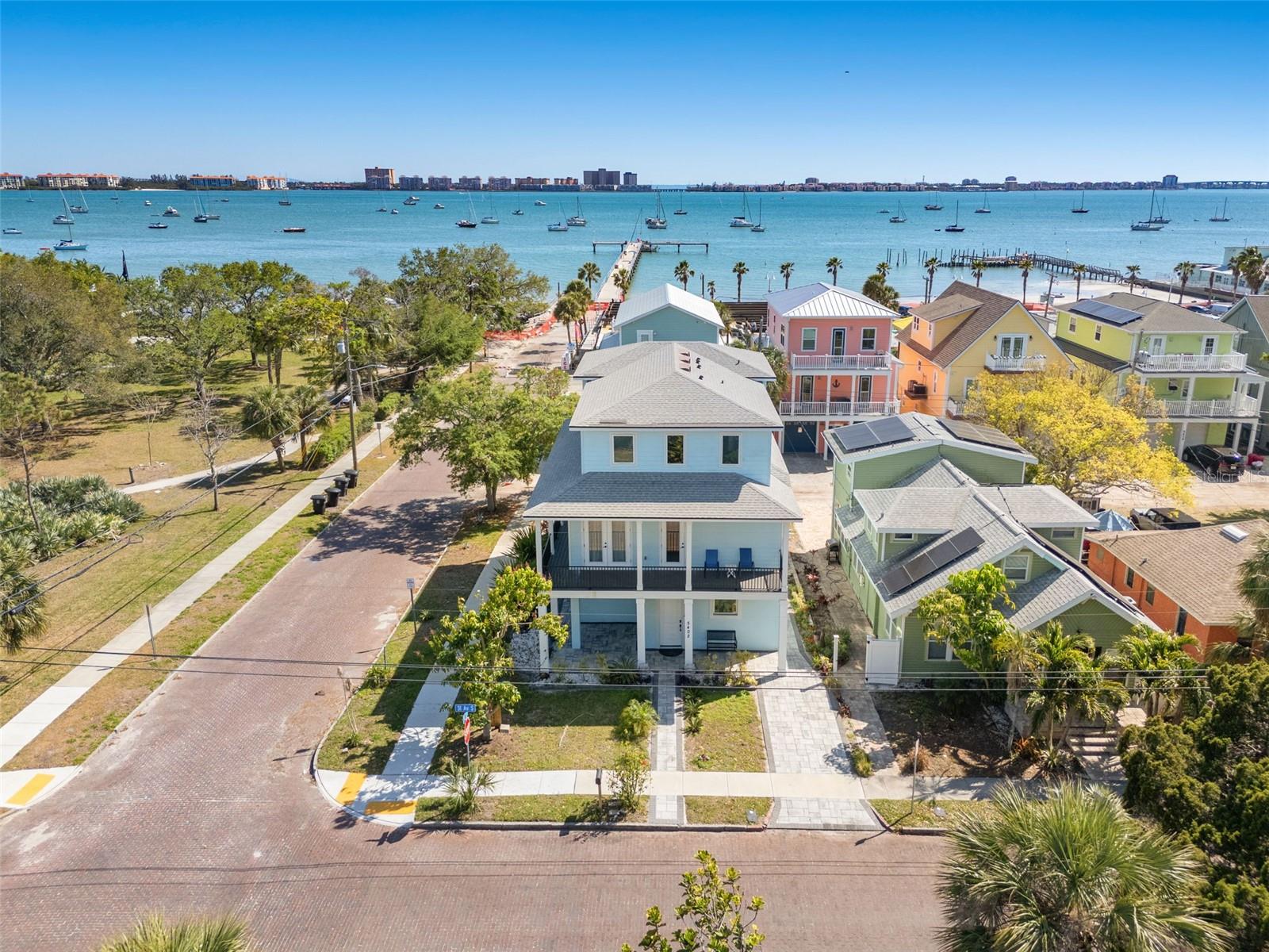 5402 31st, Gulfport, FL 33707