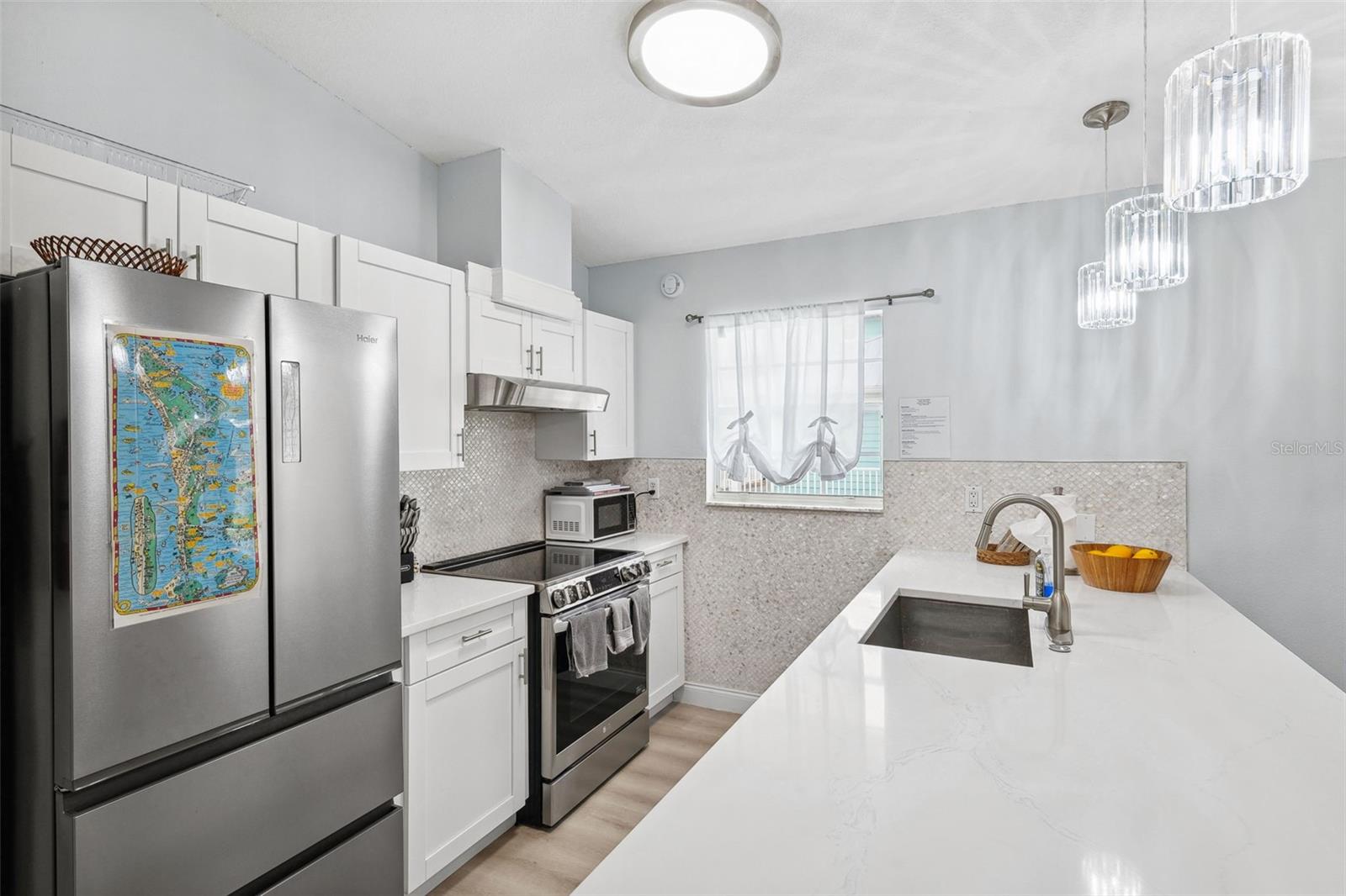 311 Poinsettia, Anna Maria, FL 34216