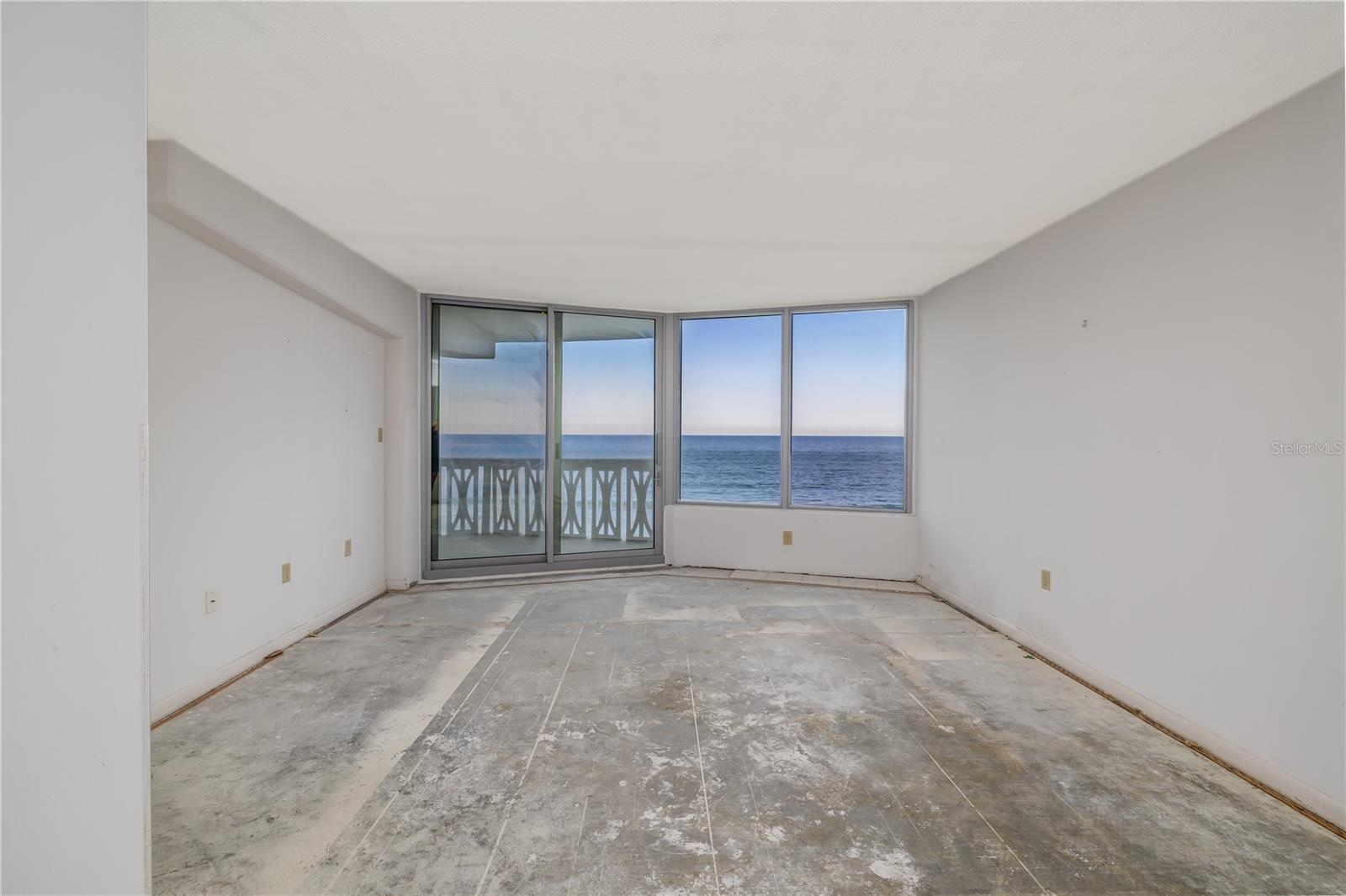 1133 Ocean Shore Unit 302, Ormond Beach, FL 32176