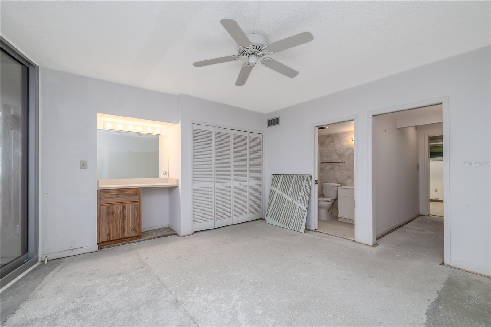 1133 Ocean Shore Unit 303, Ormond Beach, FL 32176