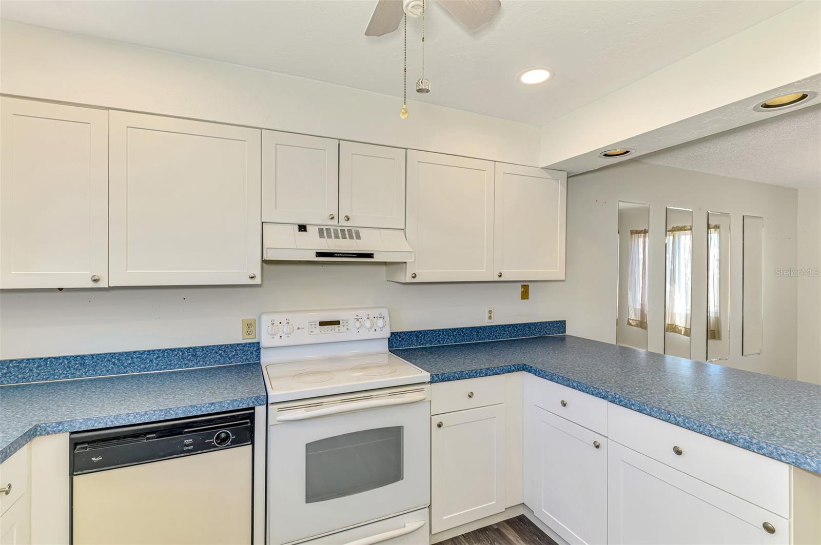 200 Rotonda Unit A2, Rotonda West, FL 33947