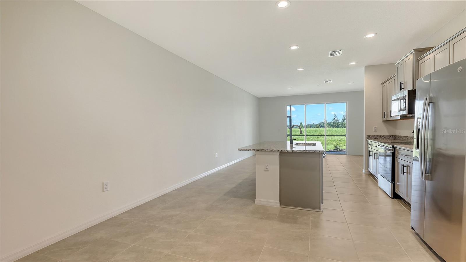 2360 Washington Palm, Bradenton, FL 34212