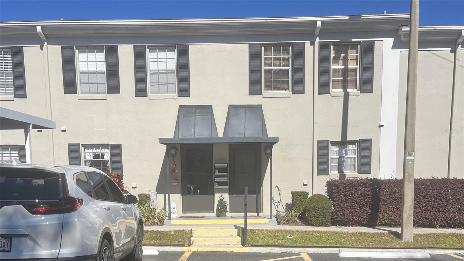 689 Lake Howard Unit 1e, Winter Haven, FL 33880