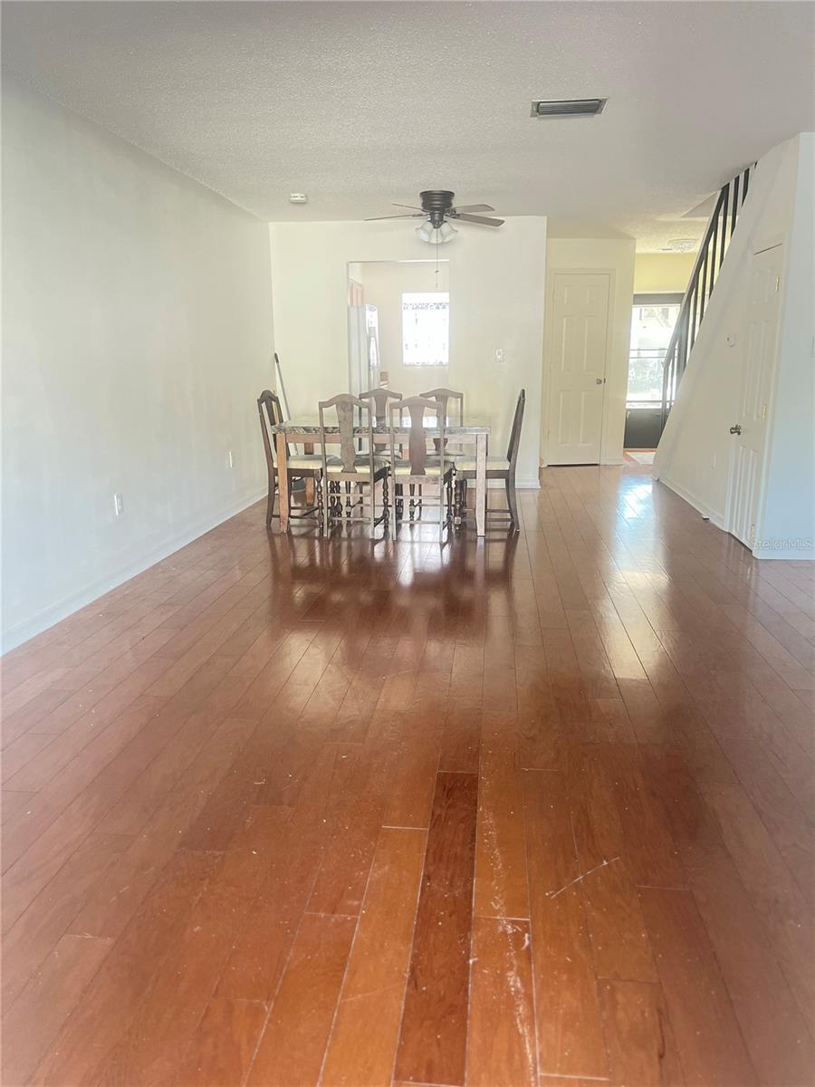 689 Lake Howard Unit 1e, Winter Haven, FL 33880