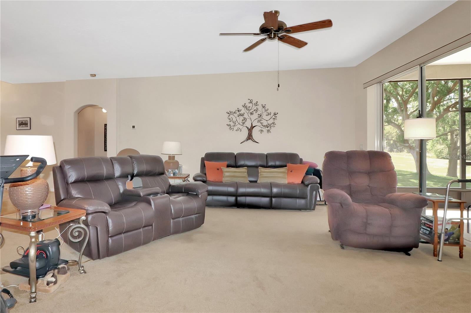 20751 Queen Alexandra, Leesburg, FL 34748