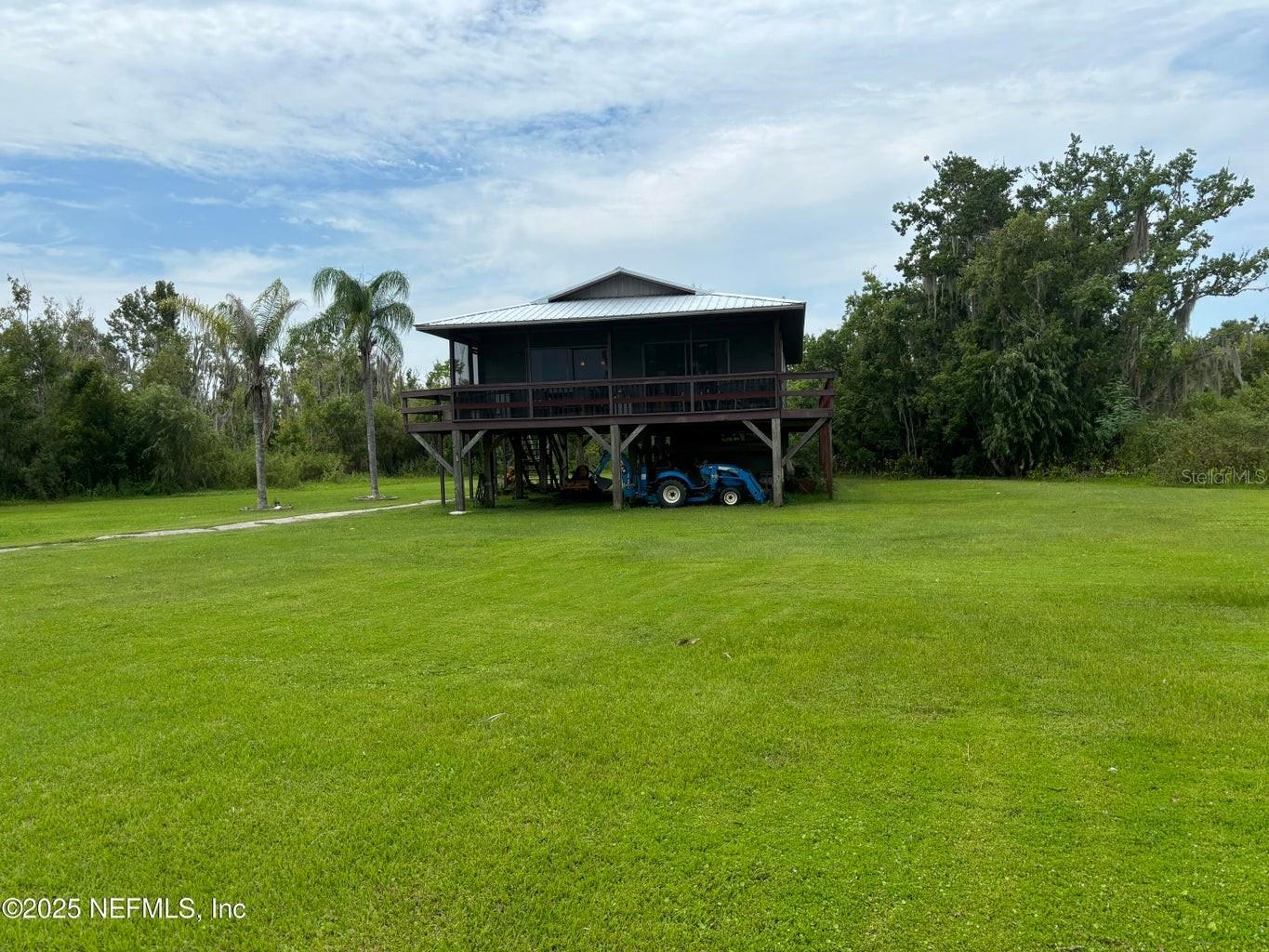 6001 Bird Island, Lady Lake, FL 32159