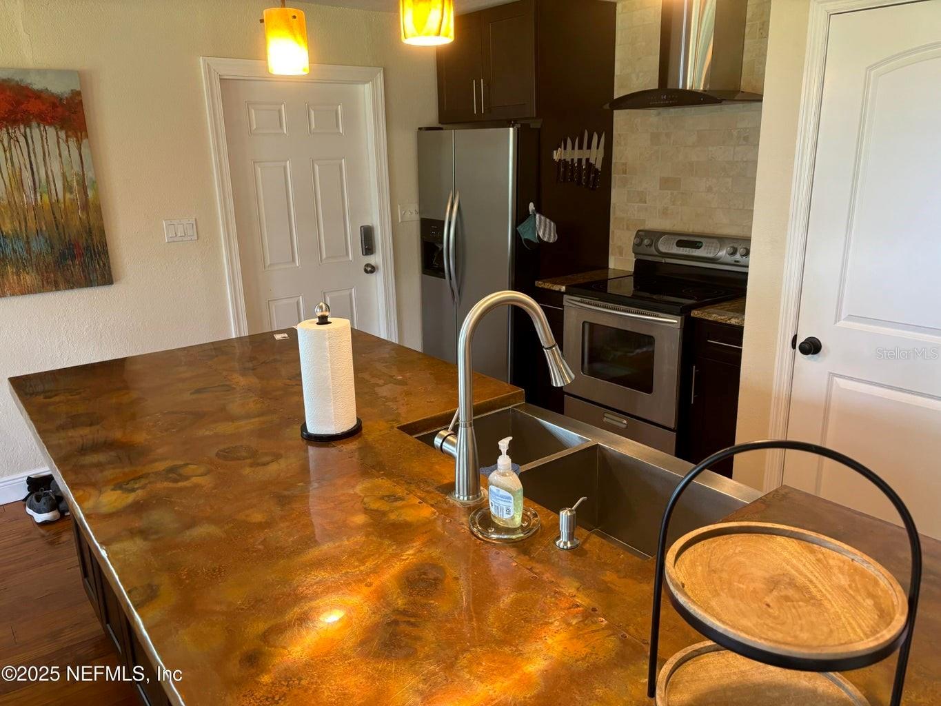 6001 Bird Island, Lady Lake, FL 32159