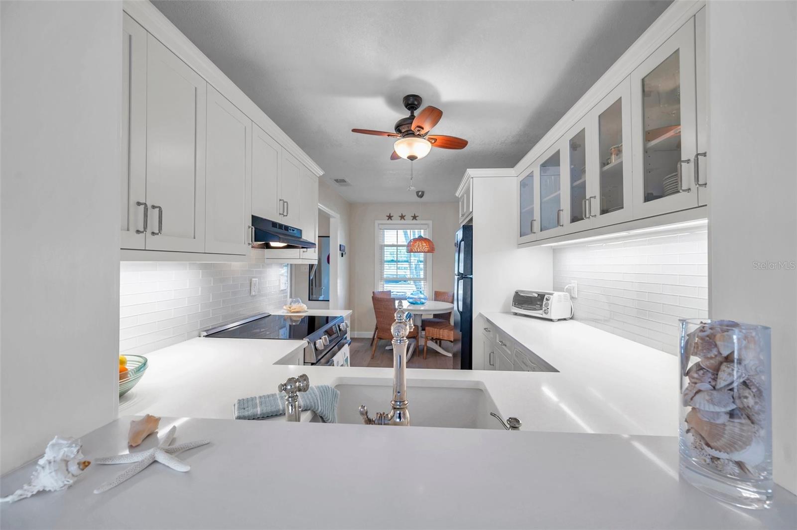 4766 Snook, St Petersburg, FL 33705