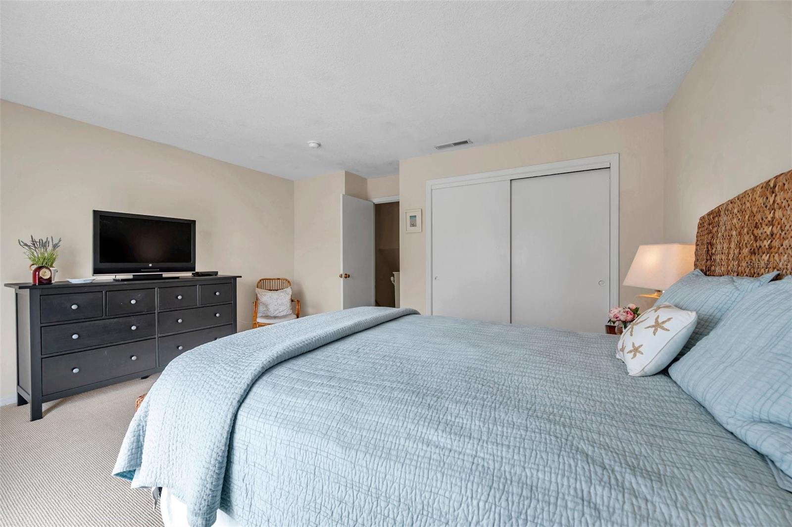 4766 Snook, St Petersburg, FL 33705