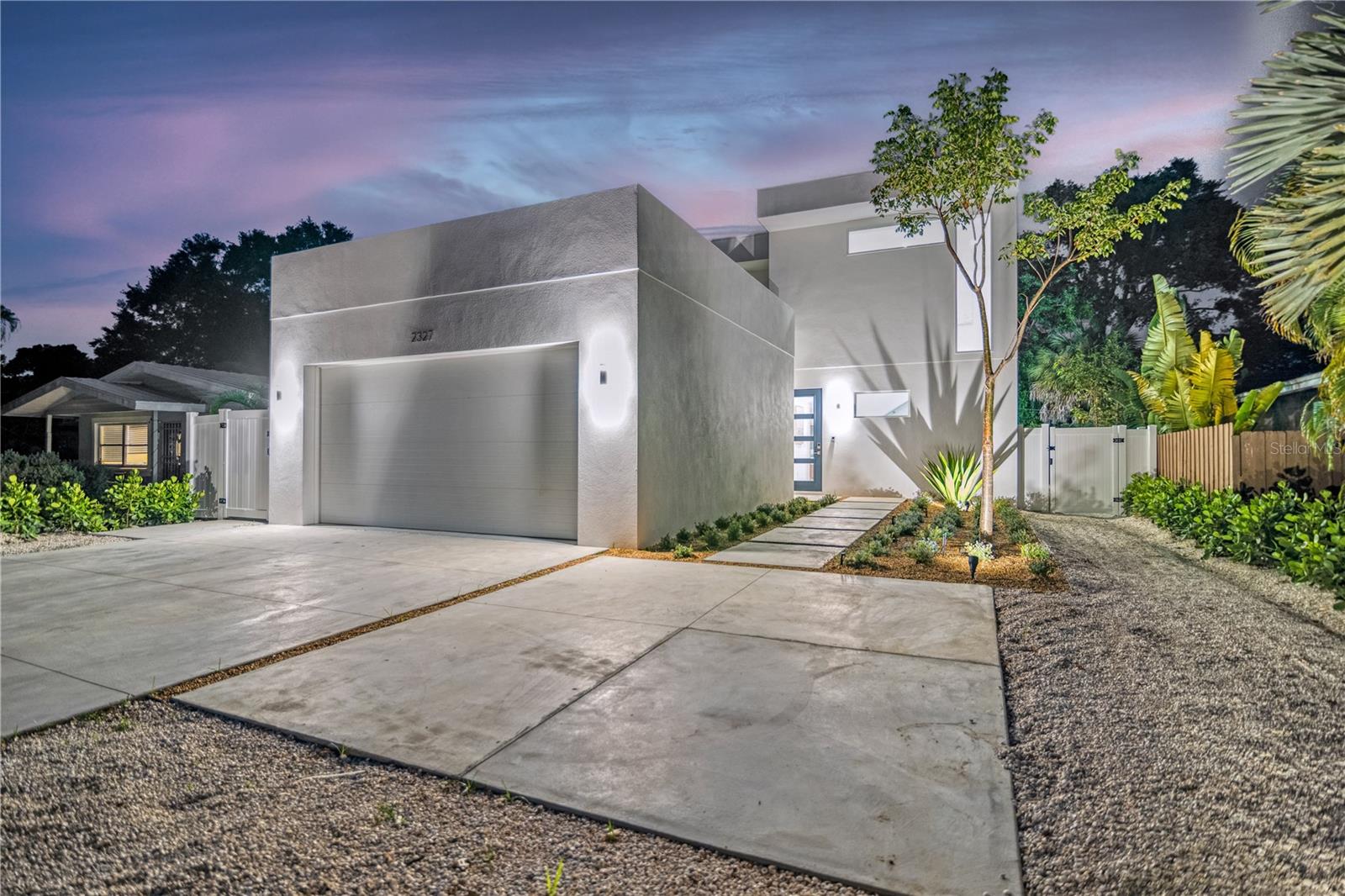 2327 Hillview, Sarasota, FL 34239