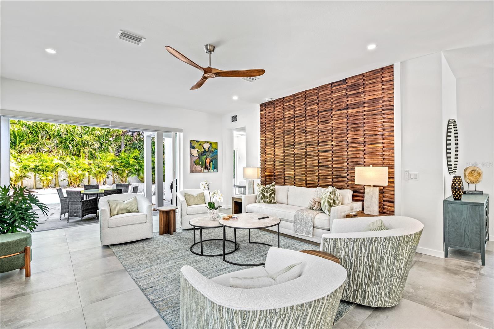 2327 Hillview, Sarasota, FL 34239