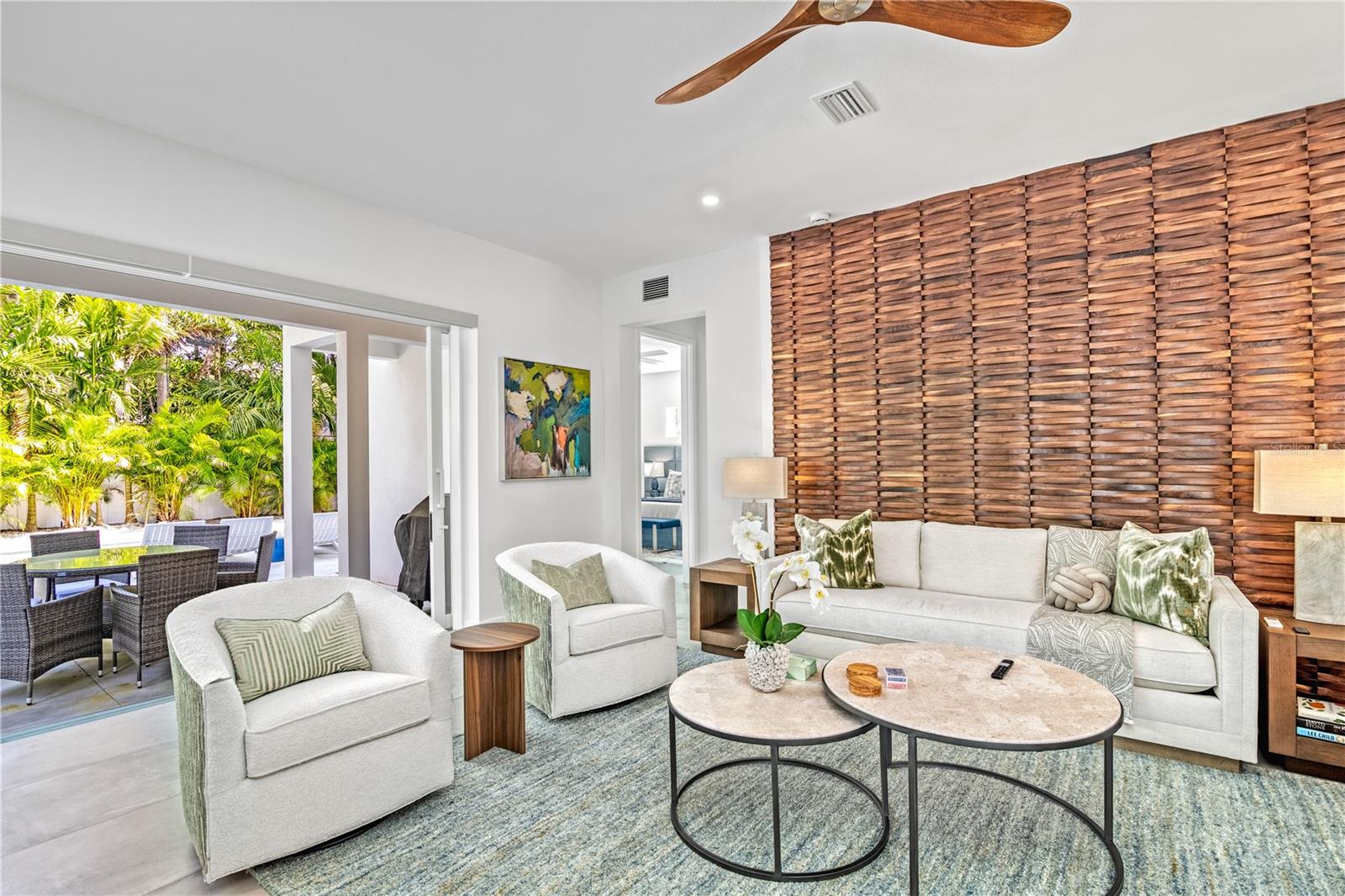 2327 Hillview, Sarasota, FL 34239