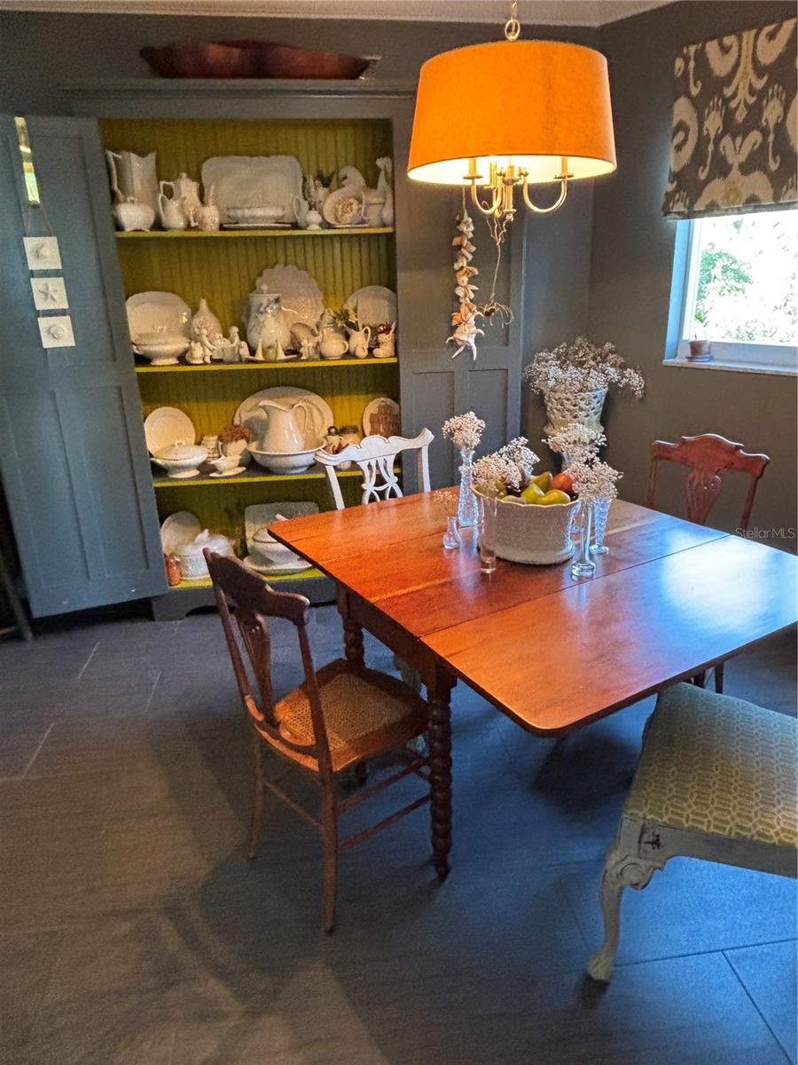 1200 Shore Unit 212, St Petersburg, FL 33701