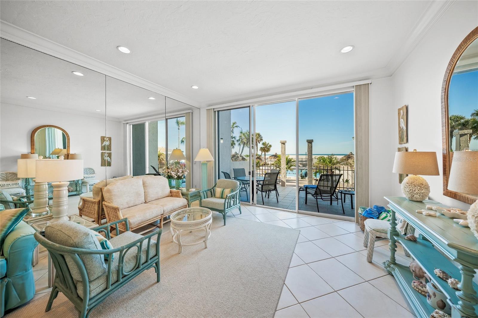 1212 Benjamin Franklin Unit 102, Sarasota, FL 34236