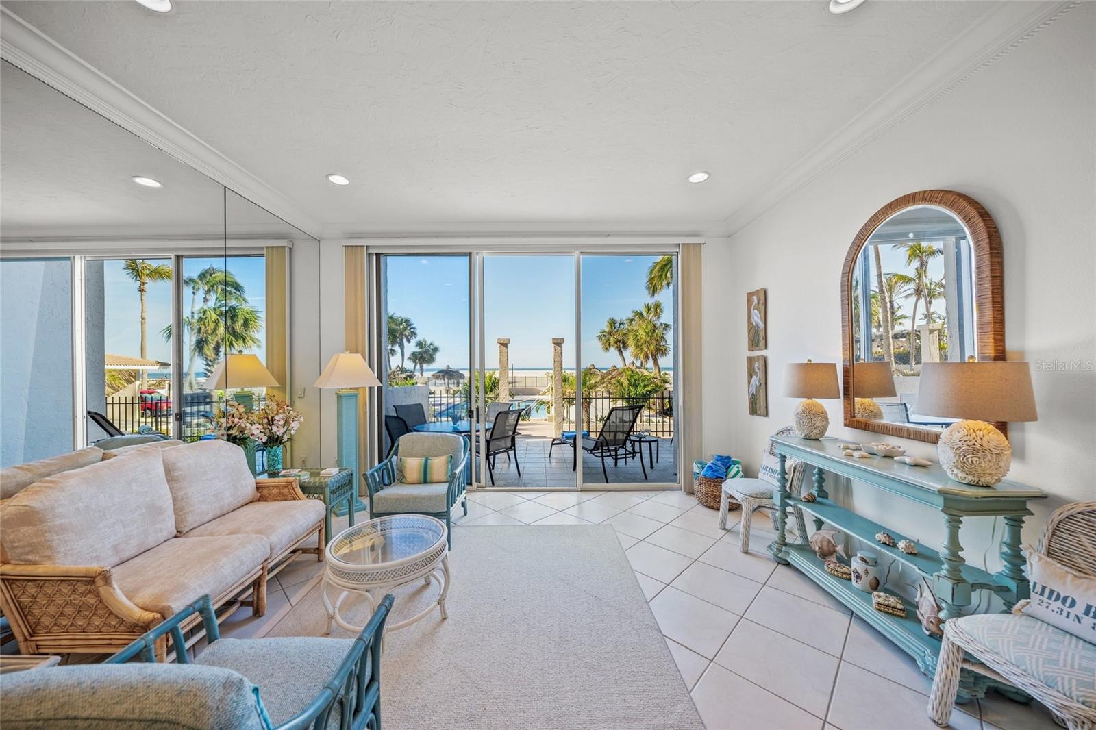 1212 Benjamin Franklin Unit 102, Sarasota, FL 34236