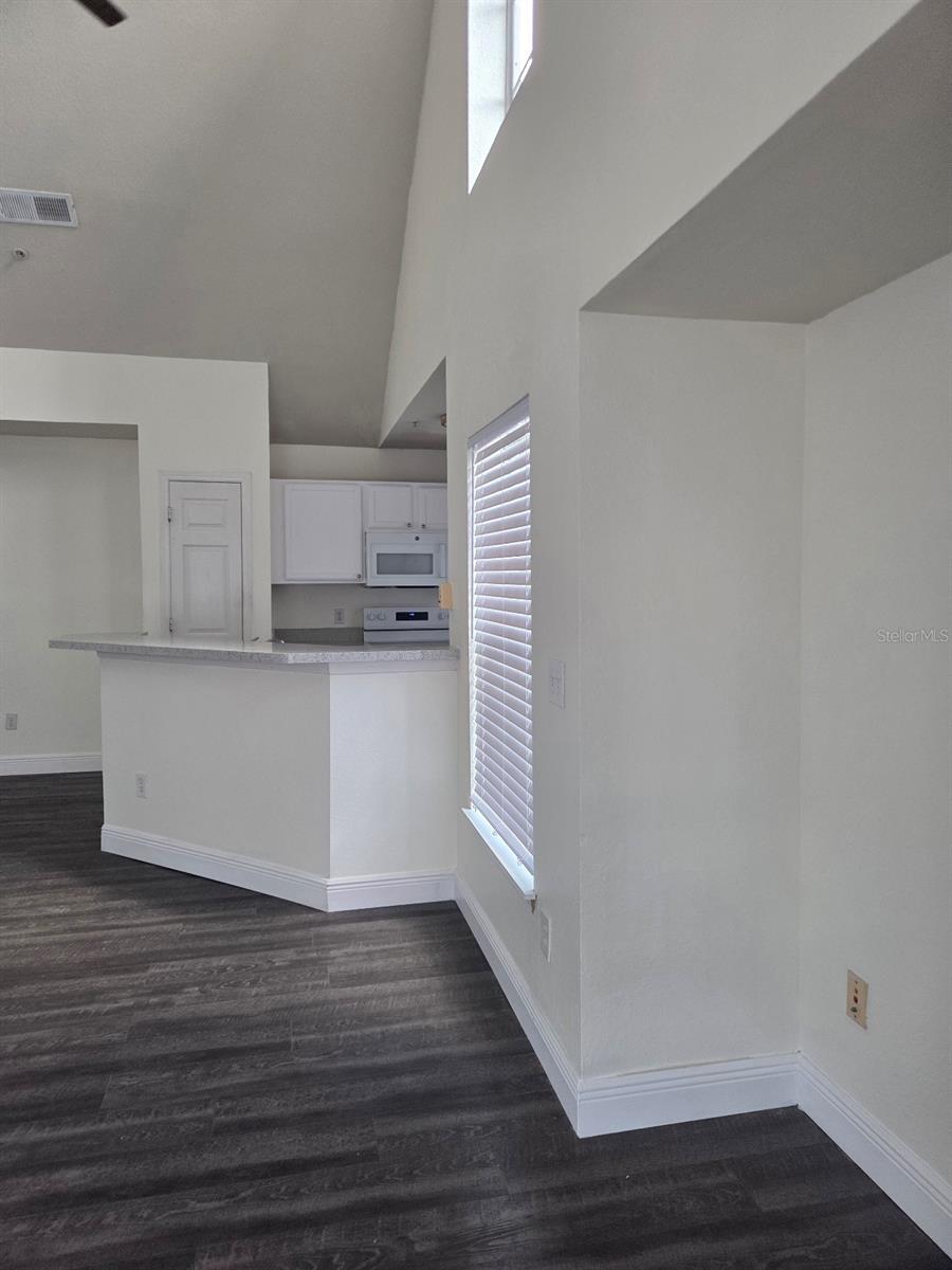 9141 Lee Vista Unit 308, Orlando, FL 32829